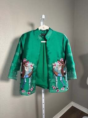 INPLUS LADY Green 100% Silk Embroidered Donkey Western Style Jacket Size Medium
